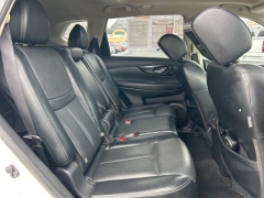 Used 2018  Nissan Rogue 4d SUV AWD SL at Clutts Auto Sales near Hazard&comma; KY