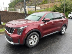 Used 2024  Kia Sorento LX FWD at Clutts Auto Sales near Hazard&comma; KY