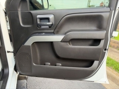 Used 2018  Chevrolet Silverado 1500 4WD Crew Cab LT Z71 at Clutts Auto Sales near Hazard&comma; KY