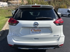 Used 2020  Nissan Rogue 4d SUV AWD SV at Clutts Auto Sales near Hazard, KY