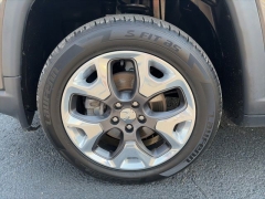 Used 2019  Jeep Compass 4d SUV 4WD Limited at Clutts Auto Sales near Hazard&comma; KY