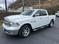 Used 2018  Ram 1500 4WD Crew Cab Laramie at Clutts Auto Sales near Hazard&comma; KY