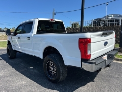 Used 2019 Ford Super Duty F-250 4WD Crew Cab XLT at Clutts Auto Sales near Hazard, KY