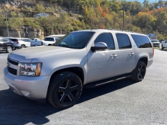 Used 2007  Chevrolet Suburban 1500 SUV 4WD LTZ at Clutts Auto Sales near Hazard&comma; KY