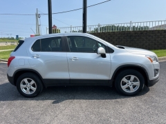 Used 2015 Chevrolet Trax 4d SUV AWD LS w/1LS at Clutts Auto Sales near Hazard, KY