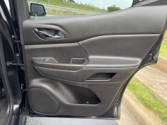 Used 2023  GMC Acadia AWD 4dr SLT at Clutts Auto Sales near Hazard&comma; KY