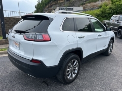 Used 2020 Jeep Cherokee 4d SUV 4WD Latitude Plus Altitude 3.2L at Clutts Auto Sales near Hazard, KY