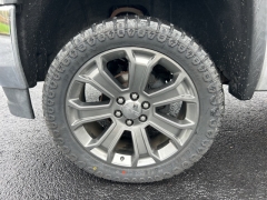 Used 2017  GMC Sierra 1500 4WD Crew Cab SLT at Clutts Auto Sales near Hazard, KY