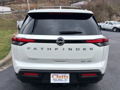 Used 2022  Nissan Pathfinder SV 4WD at Clutts Auto Sales near Hazard&comma; KY
