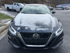 Used 2021  Nissan Altima 2&period;5 SV Sedan at Clutts Auto Sales near Hazard&comma; KY