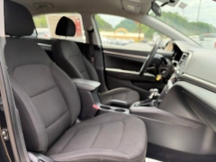 Used 2019  Hyundai Elantra 4d Sedan SE Auto at Clutts Auto Sales near Hazard&comma; KY