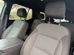 Used 2022  Chevrolet Traverse AWD 4dr LT Cloth w&sol;1LT at Clutts Auto Sales near Hazard&comma; KY
