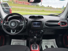 Used 2019  Jeep Renegade 4d SUV 4WD Trailhawk at Clutts Auto Sales near Hazard&comma; KY