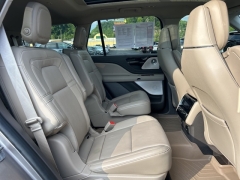 Used 2020 Lincoln Aviator 4d SUV AWD Reserve at Clutts Auto Sales near Hazard, KY
