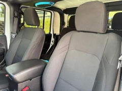 Used 2020  Jeep Gladiator Crew Cab Sport at Clutts Auto Sales near Hazard&comma; KY