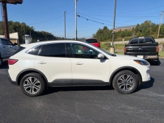 Used 2022  Ford Escape SEL AWD at Clutts Auto Sales near Hazard&comma; KY