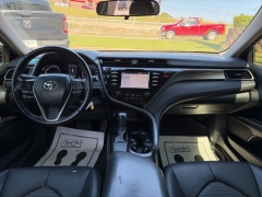 Used 2019  Toyota Camry 4d Sedan SE at Clutts Auto Sales near Hazard&comma; KY