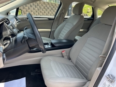 Used 2018 Ford Fusion 4d Sedan SE 2.5L at Clutts Auto Sales near Hazard, KY