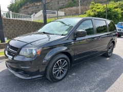 Used 2017 Dodge Grand Caravan 4d Wagon SE at Clutts Auto Sales near Hazard, KY