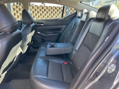 Used 2021 Nissan Altima 2.5 SR Sedan at Clutts Auto Sales near Hazard, KY