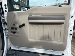 Used 2008  Ford Super Duty F-350 4WD Reg Cab XL SRW at Clutts Auto Sales near Hazard&comma; KY