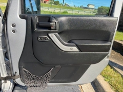 Used 2016  Jeep Wrangler Unlimited 4d Convertible Sahara at Clutts Auto Sales near Hazard&comma; KY