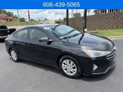 Used 2019  Hyundai Elantra 4d Sedan SE Auto at Clutts Auto Sales near Hazard&comma; KY