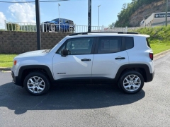 Used 2018  Jeep Renegade 4d SUV 4WD Sport at Clutts Auto Sales near Hazard&comma; KY