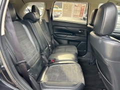 Used 2019  Mitsubishi Outlander 4d SUV FWD SE at Clutts Auto Sales near Hazard&comma; KY