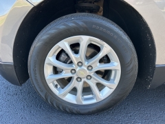 Used 2018  Chevrolet Equinox 4d SUV AWD LT w/1LT at Clutts Auto Sales near Hazard, KY