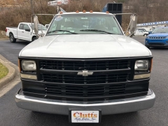 Used 2001  Chevrolet Silverado 3500 Cab-Chassis 2WD Reg Cab 137" at Clutts Auto Sales near Hazard&comma; KY