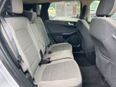 Used 2020 Ford Escape 4d SUV AWD SE at Clutts Auto Sales near Hazard, KY