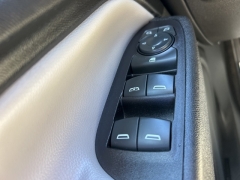 Used 2020 Chevrolet Equinox 4d SUV AWD LS w/1FL at Clutts Auto Sales near Hazard, KY