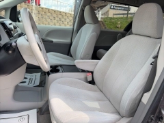 Used 2012  Toyota Sienna 4d Wagon LE V6 at Clutts Auto Sales near Hazard&comma; KY