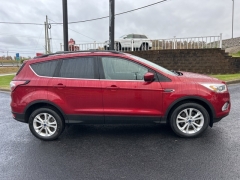 Used 2018  Ford Escape 4d SUV 4WD SEL at Clutts Auto Sales near Hazard, KY