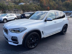 Used 2019  BMW X5 xDrive40i Sports Activity Vehicle at Clutts Auto Sales near Hazard&comma; KY