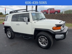Used 2013  Toyota FJ Cruiser 4d SUV 4WD Auto at Clutts Auto Sales near Hazard&comma; KY