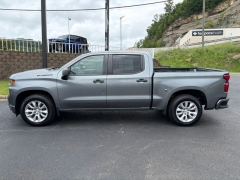 Used 2021  Chevrolet Silverado 1500 4WD Crew Cab 147" Custom at Clutts Auto Sales near Hazard&comma; KY