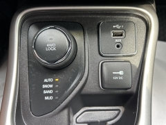 Used 2020 Jeep Compass 4d SUV 4WD Latitude at Clutts Auto Sales near Hazard, KY