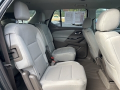 Used 2018 Chevrolet Traverse 4d SUV AWD LT Cloth w/1LT at Clutts Auto Sales near Hazard, KY