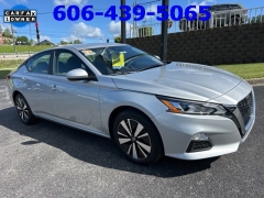 Used 2022 Nissan Altima 2.5 SV AWD Sedan at Clutts Auto Sales near Hazard, KY