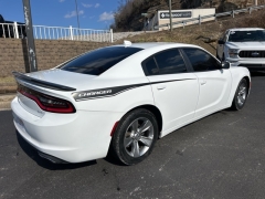 Used 2016  Dodge Charger 4d Sedan SXT at Clutts Auto Sales near Hazard&comma; KY