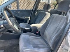 Used 1999  Honda Accord Sedan 4d LX AT at Clutts Auto Sales near Hazard, KY