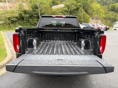 Used 2025  GMC Sierra 1500 4WD Crew Cab 147" SLT at Clutts Auto Sales near Hazard&comma; KY
