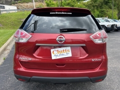 Used 2016 Nissan Rogue 4d SUV AWD SV at Clutts Auto Sales near Hazard, KY