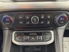 Used 2023  GMC Acadia AWD 4dr SLT at Clutts Auto Sales near Hazard&comma; KY