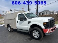 Used 2008  Ford Super Duty F-350 4WD Reg Cab XL SRW at Clutts Auto Sales near Hazard&comma; KY