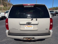 Used 2007  Chevrolet Suburban 1500 SUV 4WD LTZ at Clutts Auto Sales near Hazard&comma; KY