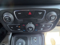 Used 2019  Jeep Compass 4d SUV 4WD Limited at Clutts Auto Sales near Hazard&comma; KY