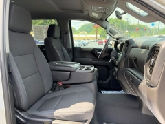 Used 2019  Chevrolet Silverado 1500 4WD Crew Cab Custom at Clutts Auto Sales near Hazard&comma; KY